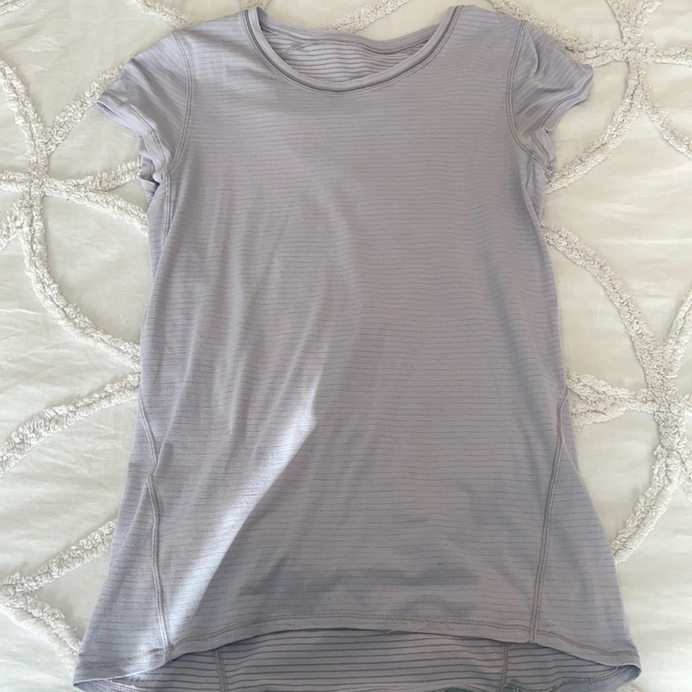 Light purple Lululemon top